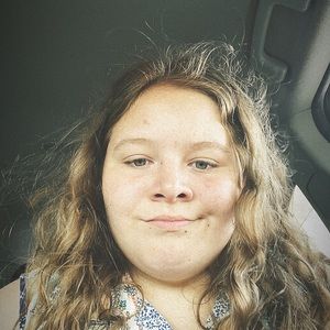 Meet your Posher, Clara